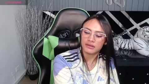 Allisson online show from 02-12-25, 06:40