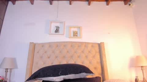 Snapshot of allisson_m chatting on 10-09-25, 12:03 allisson online show from 10-09-25, 12:03