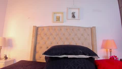 Snapshot of allisson_m chatting on 11-24-25, 12:05 allisson online show from 11-24-25, 12:05