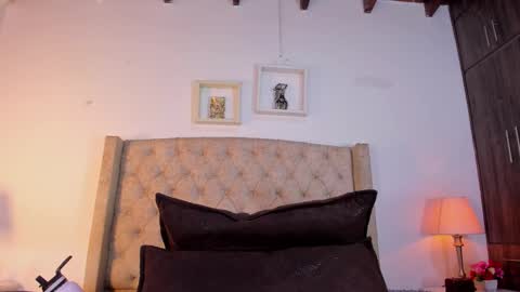 Snapshot of allisson_m chatting on 12-02-25, 12:10 allisson online show from 12-02-25, 12:10