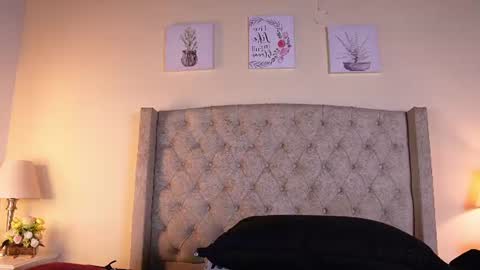 Snapshot of allisson_m chatting on 06-11-26, 12:03 allisson online show from 06-11-26, 12:03
