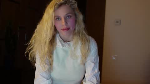 Snapshot of allissonhotbb chatting on 02-01-25, 03:50 allissonhotbb online show from 02-01-25, 03:50