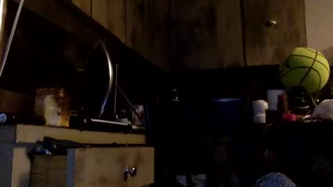 allitrunnin online show from 12-14-25, 01:44