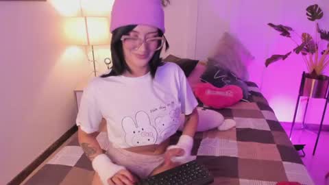 allowenn online show from 06-12-26, 04:22