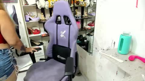 allsson_miller online show from 09-19-25, 03:08