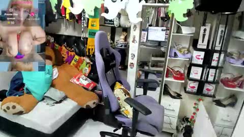 allsson_miller online show from 10-15-25, 07:03