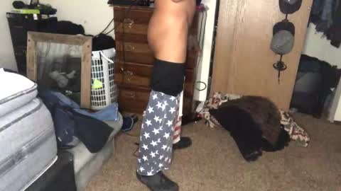 allthewayup10 online show from 01-04-25, 12:49