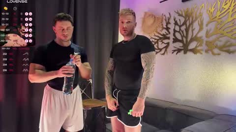 Snapshot of alltimehorny19 chatting on 10-28-25, 04:53 Justin online show from 10-28-25, 04:53