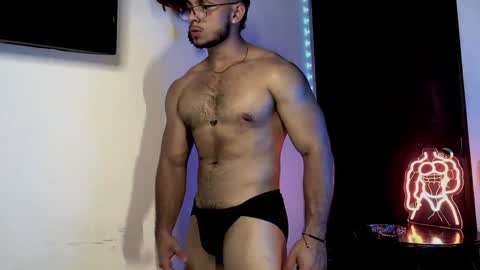 Snapshot of allukar69 chatting on 12-18-24, 01:15 blake online show from 12-18-24, 01:15