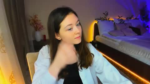 alluringeyess online show from 11-08-25, 09:09