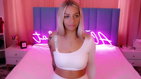 AlwaysHot online show from 12-29-24, 06:14