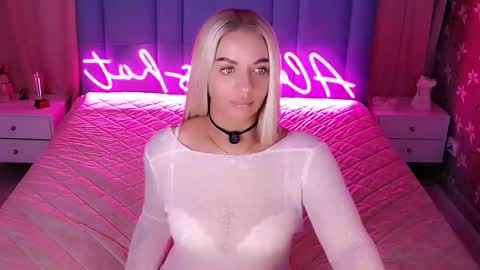 AlwaysHot online show from 02-22-26, 02:02