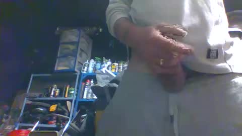 Snapshot of allwolf0323 chatting on 10-10-25, 09:19 allwolf0323 online show from 10-10-25, 09:19