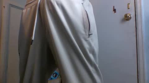 allwolf0323 online show from 11-14-25, 06:17