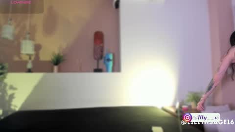 Ally  online show from 09-29-25, 04:06