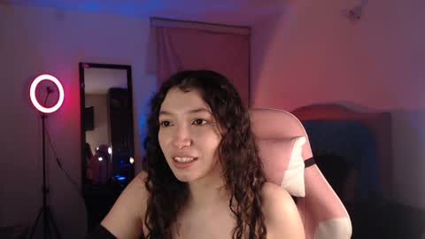 Snapshot of ally_donfort chatting on 02-04-25, 12:19 Ally online show from 02-04-25, 12:19