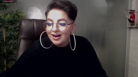         online show from 02-02-25, 01:23