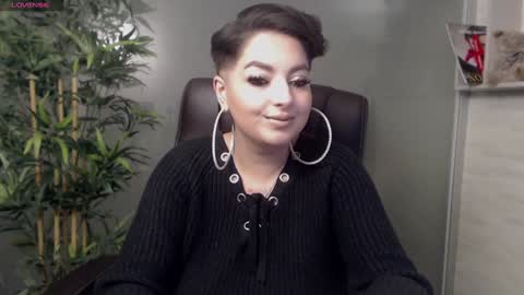         online show from 02-04-25, 10:13