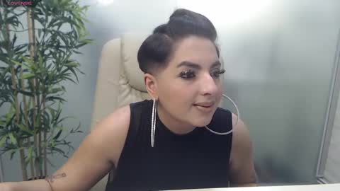         online show from 02-25-25, 11:00