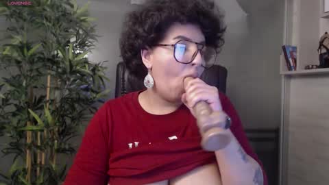         online show from 09-12-25, 04:18