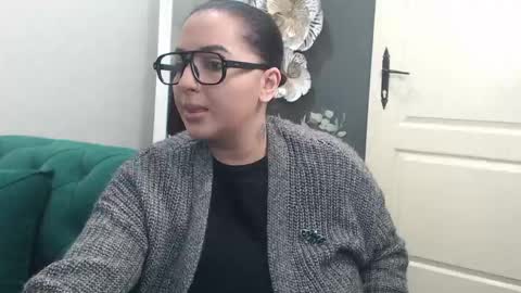         online show from 04-12-26, 02:44