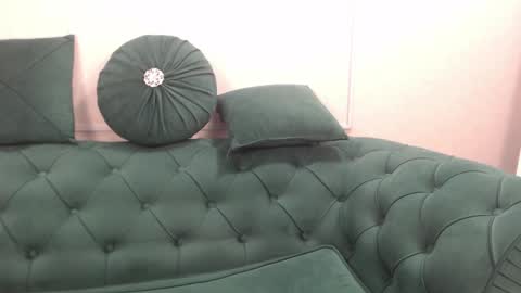         online show from 04-19-26, 06:32