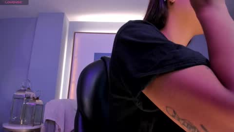 Alisson online show from 03-11-25, 10:40