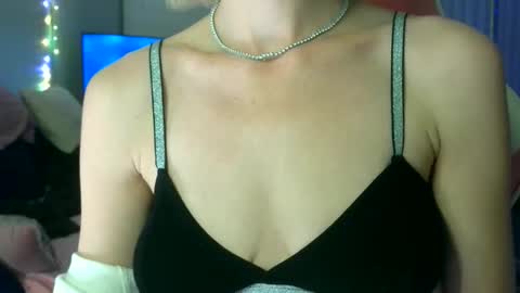 Ally Girl In Her Ally World online show from 02-19-26, 11:17