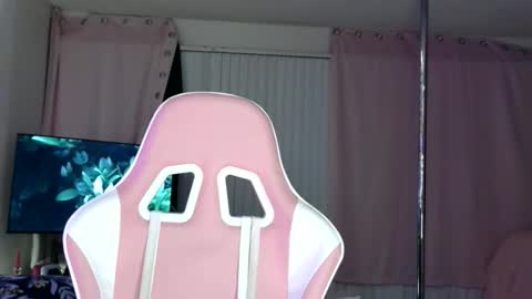 Ally Girl In Her Ally World online show from 03-27-26, 08:26