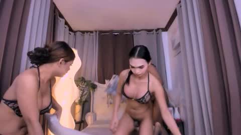 ALLYSGAYLEAVI YNA online show from 10-08-25, 01:20