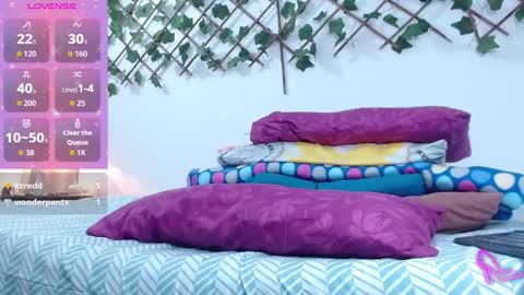 Allysonstonnes online show from 09-20-25, 04:35