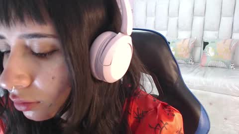 Allysa  online show from 09-21-25, 03:35