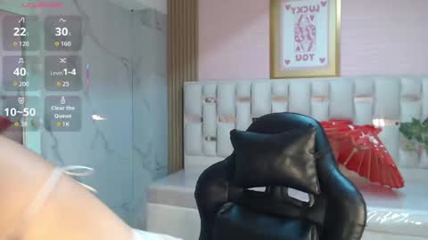 Allysa  online show from 09-26-25, 08:24