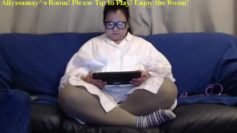 Allyssamay online show from 03-07-25, 04:13