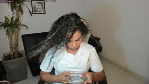 allyssann online show from 04-25-26, 02:25