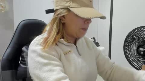 ALMA FENIX  online show from 02-02-26, 12:26