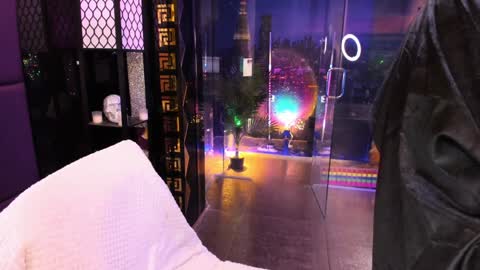 Snapshot of alma_pearl chatting on 01-22-25, 07:03 Alma online show from 01-22-25, 07:03