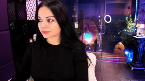 Snapshot of alma_pearl chatting on 01-30-25, 07:29 Alma online show from 01-30-25, 07:29