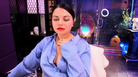 Snapshot of alma_pearl chatting on 02-02-25, 01:30 Alma online show from 02-02-25, 01:30