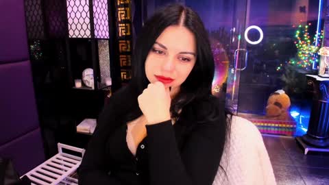 Snapshot of alma_pearl chatting on 02-05-25, 07:18 Alma online show from 02-05-25, 07:18