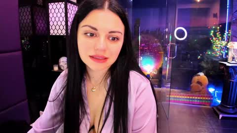 Snapshot of alma_pearl chatting on 02-11-25, 08:15 Alma online show from 02-11-25, 08:15