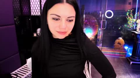 Snapshot of alma_pearl chatting on 02-25-25, 10:37 Alma online show from 02-25-25, 10:37