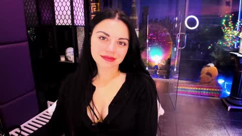 Snapshot of alma_pearl chatting on 03-11-25, 07:48 Alma online show from 03-11-25, 07:48