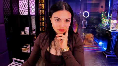 Snapshot of alma_pearl chatting on 09-25-25, 06:06 Alma online show from 09-25-25, 06:06