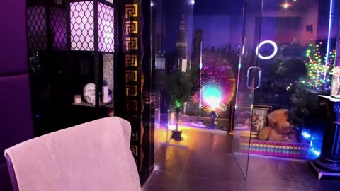 Snapshot of alma_pearl chatting on 11-07-25, 07:41 Alma online show from 11-07-25, 07:41