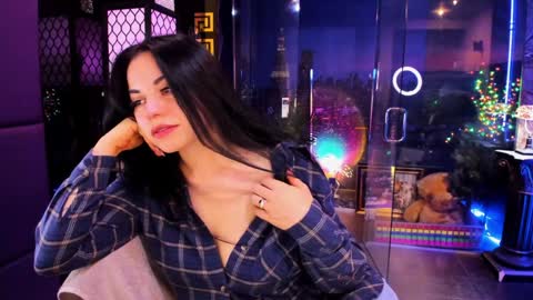 Snapshot of alma_pearl chatting on 12-04-25, 07:39 Alma online show from 12-04-25, 07:39