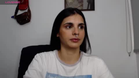 Snapshot of alma_sweet chatting on 09-25-25, 10:24 Arhantxa online show from 09-25-25, 10:24