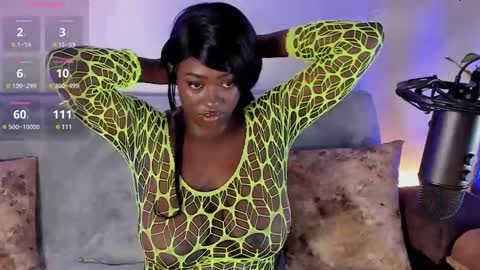 almaahotxxx online show from 03-07-25, 06:35