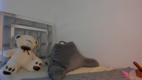 ALMA BELLE online show from 04-22-26, 07:11