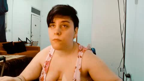 Almond online show from 10-07-25, 11:57